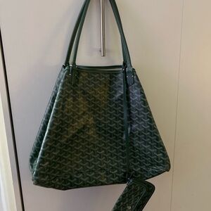 Elegant Green Designer Tote Bag